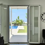 Bluquiete Villa *