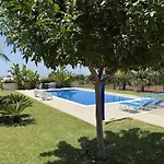 Bluquiete Villa